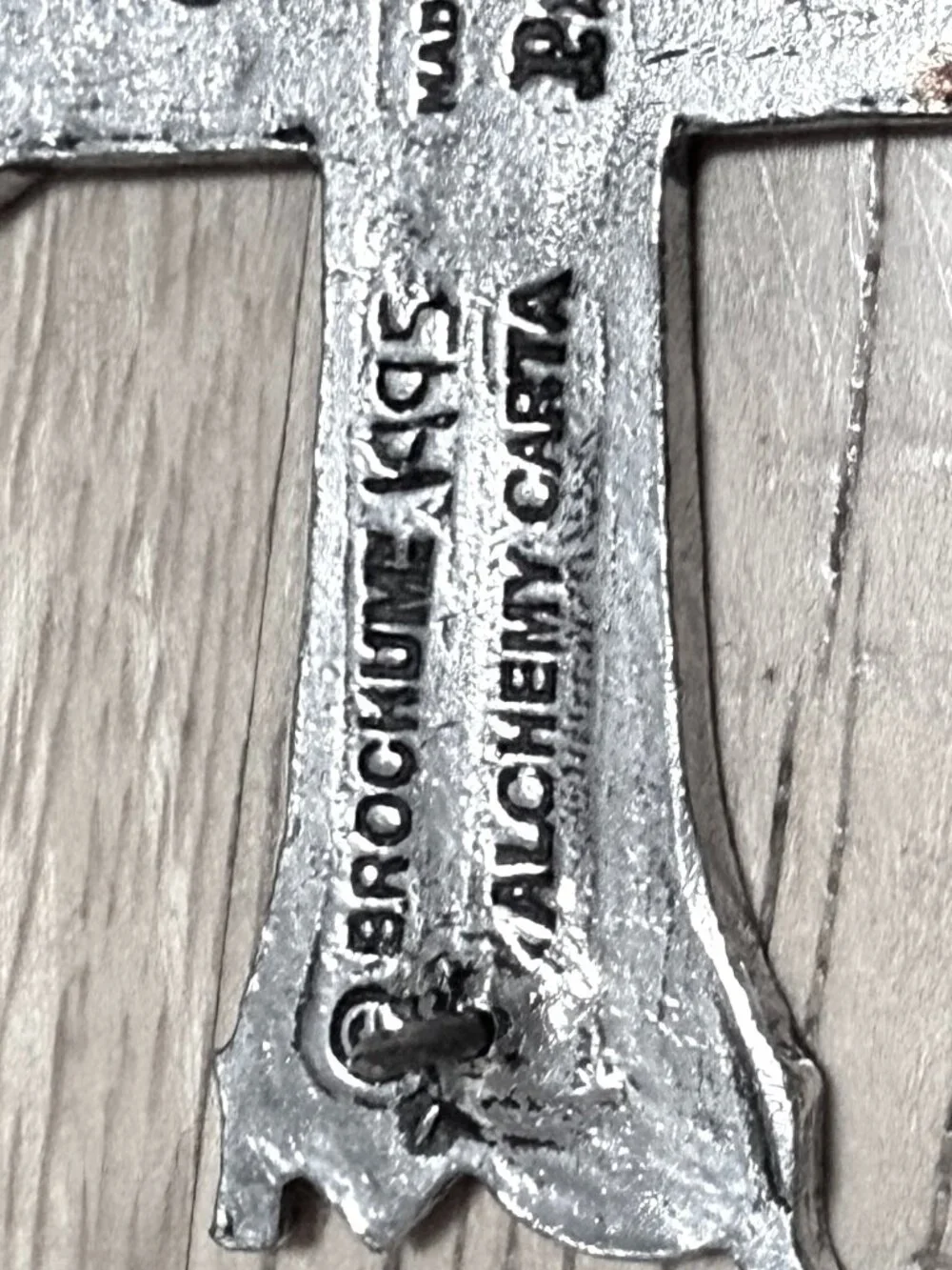 Bon Jovi Band Pin Brooch Pewter Made in England Alchemy Carta 1995 Bochum